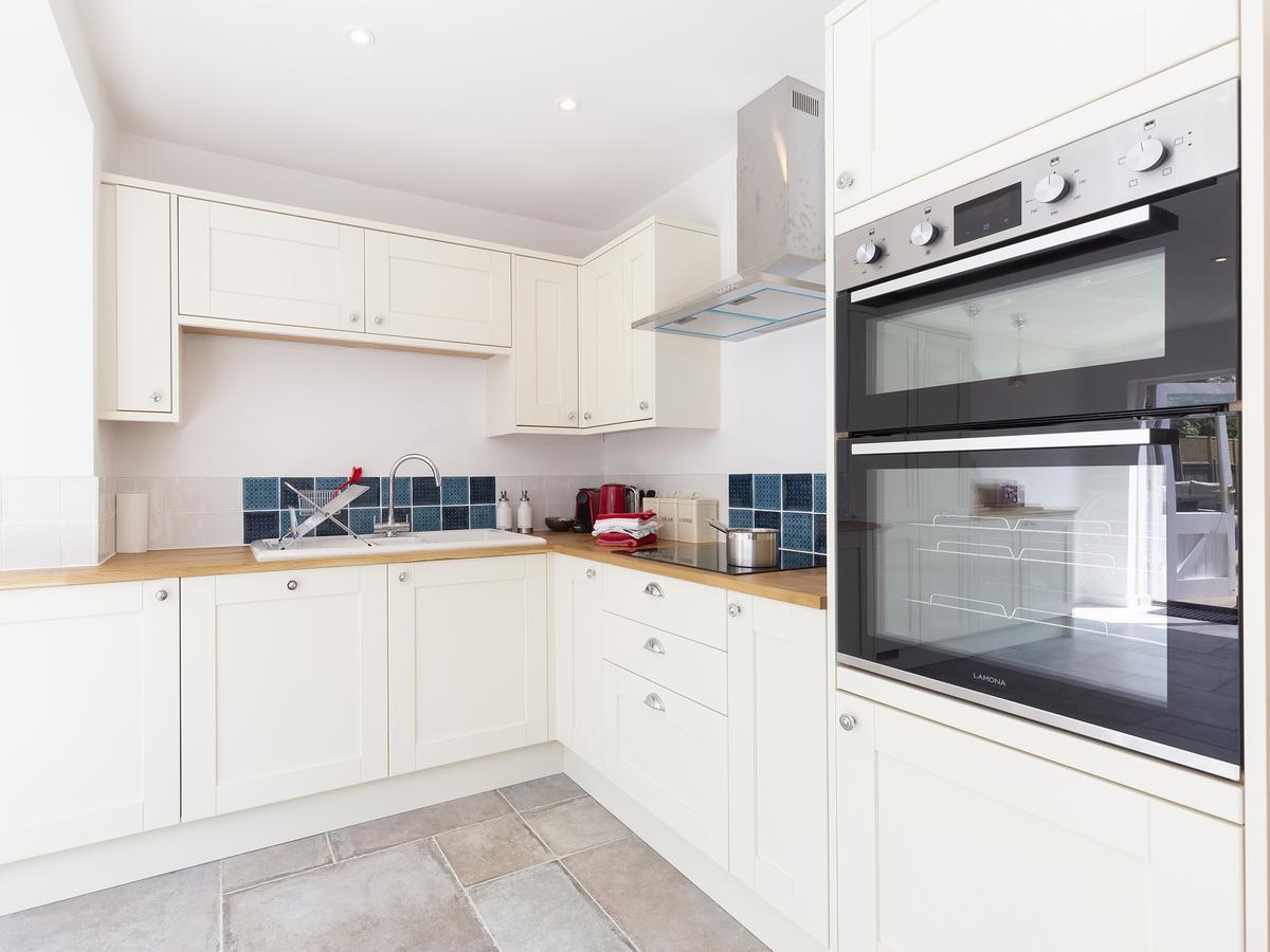 Villa South Winds Bourton-on-the-Water Esterno foto